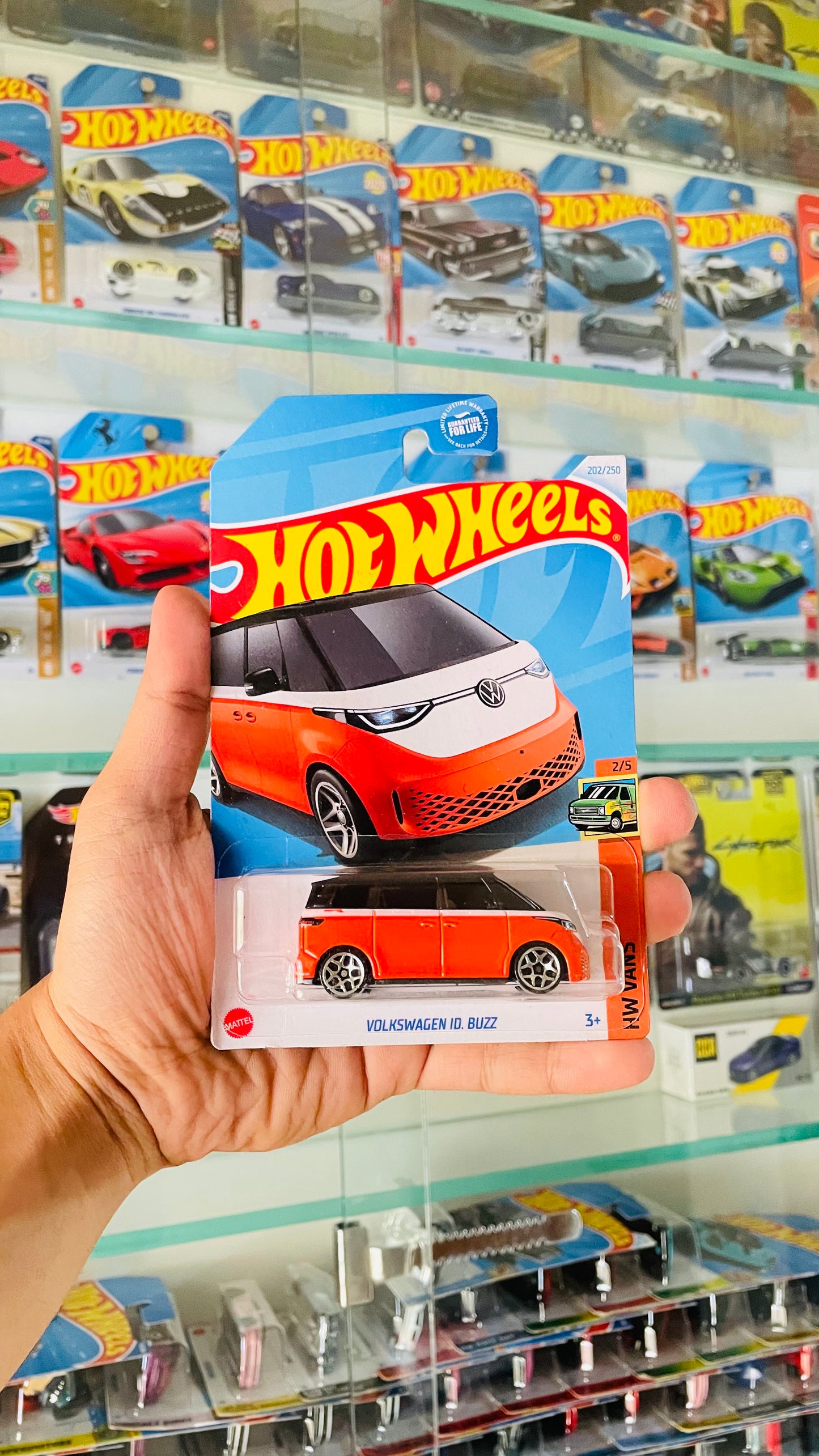 Volkswagen Buzz, Hot Wheels Mainline, U.S Imported.