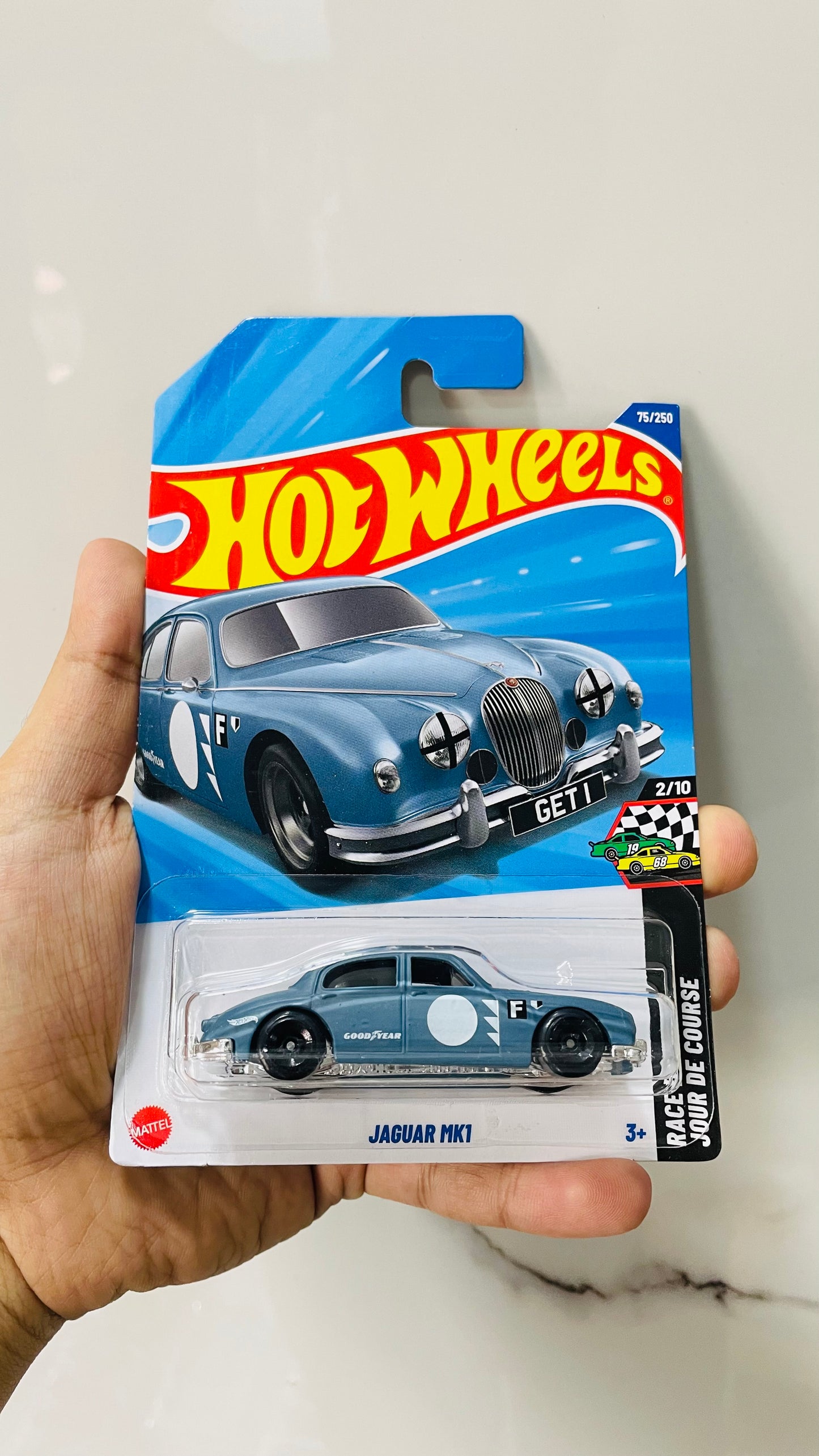 Jaguar MK1, Hot Wheels Mainline.