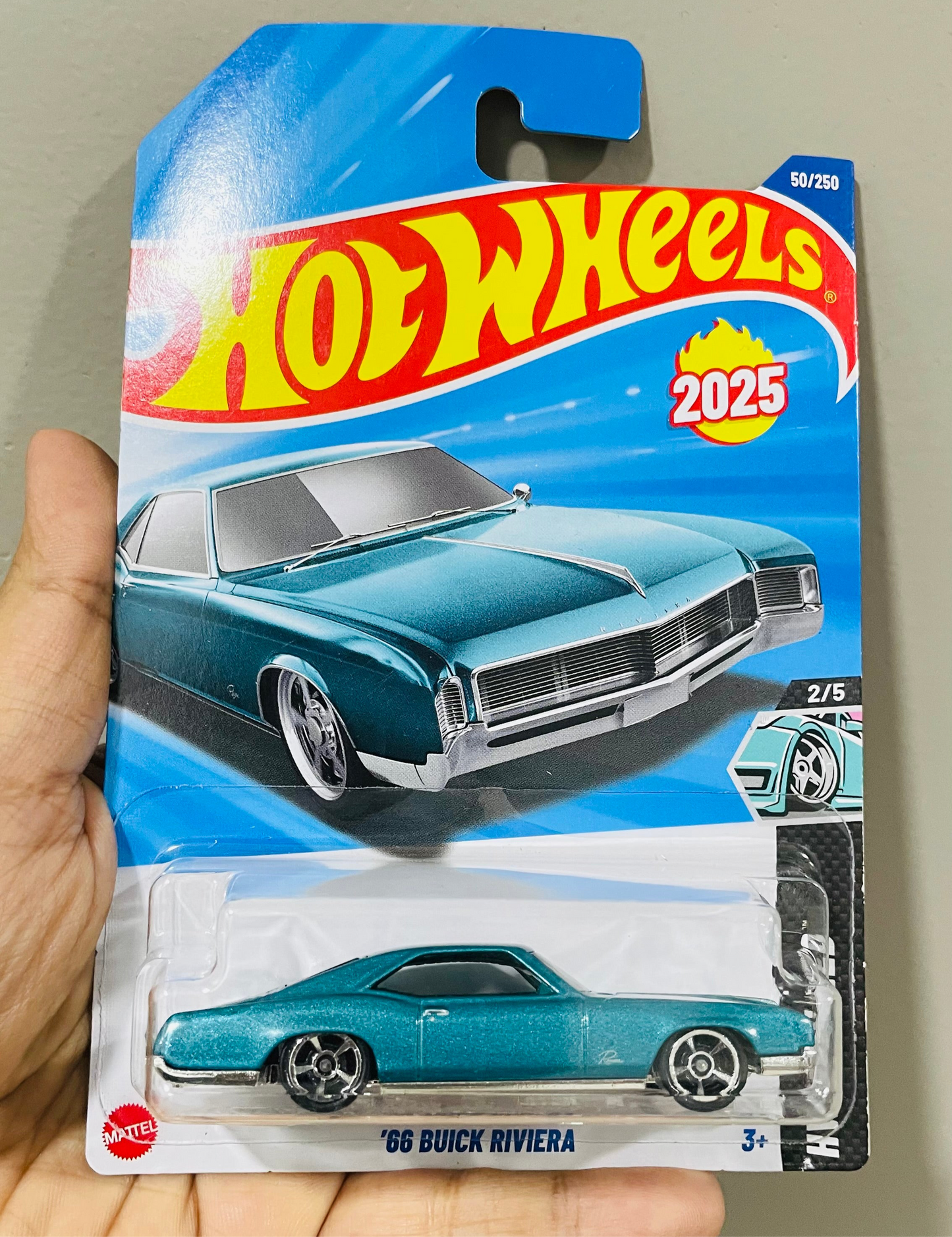 66 Buick Riviera, Hot Wheels Mainline (Import)