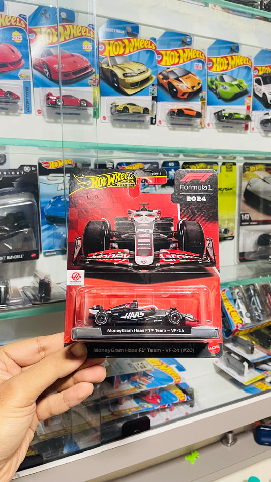 MoneyGram Haas F1 #20, Hot Wheels Premium
