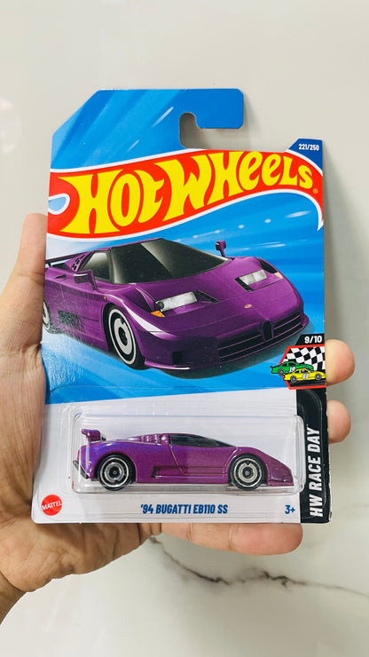 Bugatti EB110 SS, Hot Wheels Mainline.