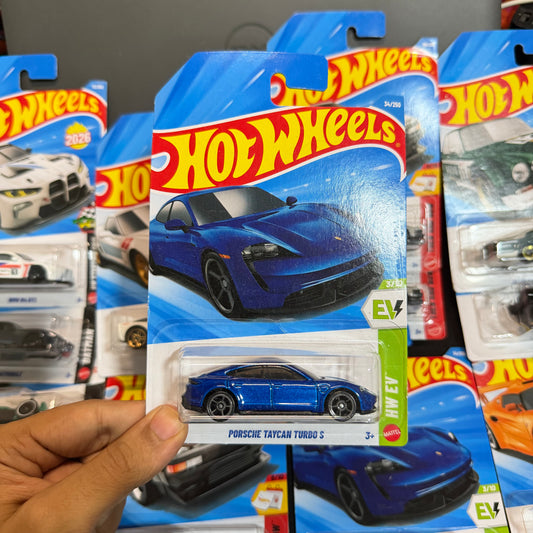 Porsche Taycan Turbo, Hot Wheels Mainline