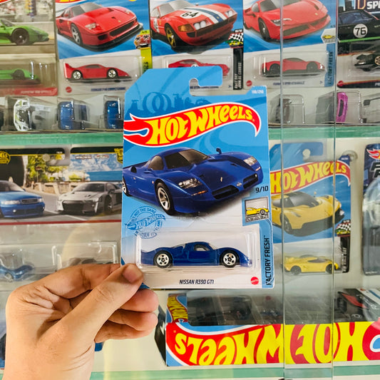 Nissan R390 GTI, Hot wheels Mainline, Imported Card