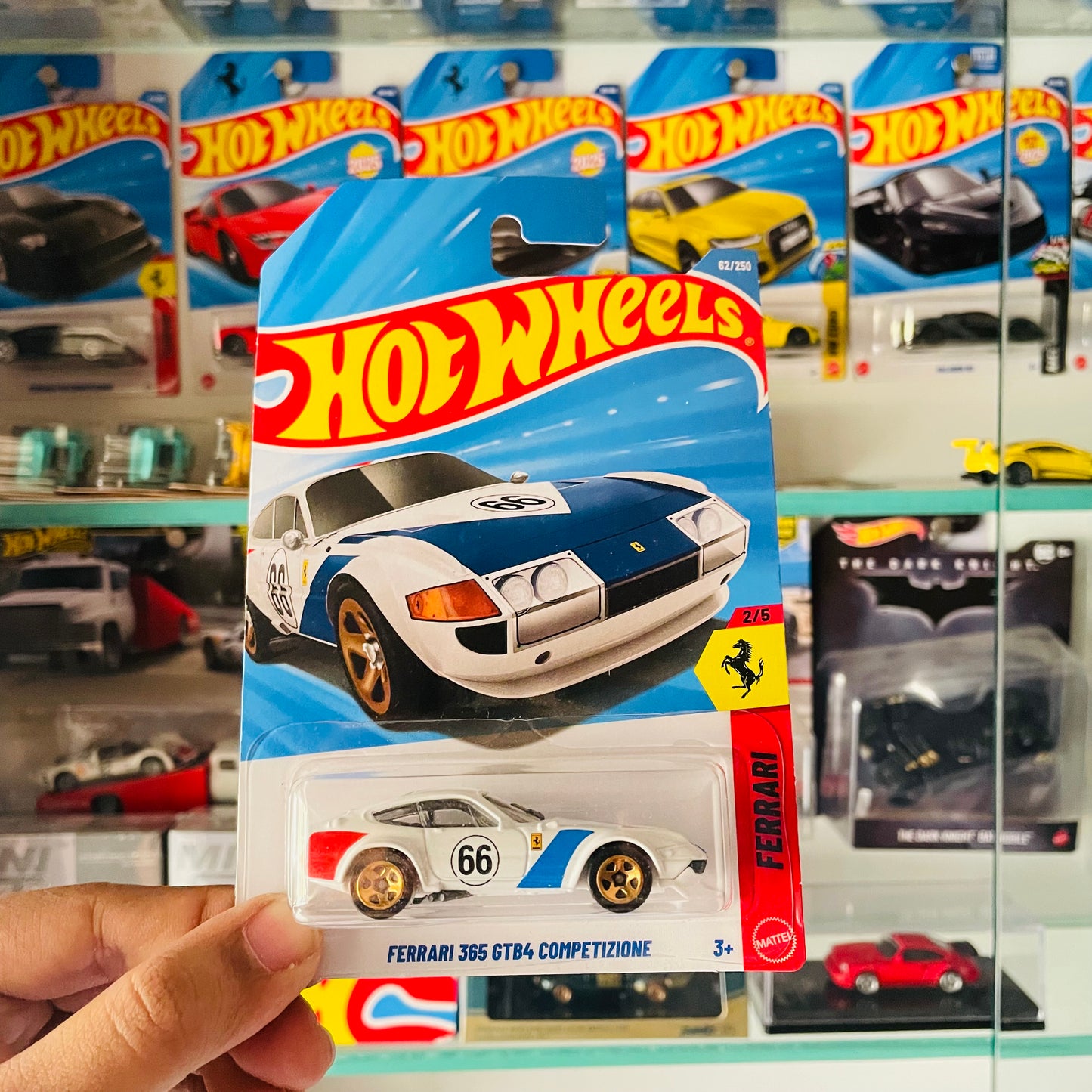 Ferrari 365 GTB4 Competizione, Hot Wheels Mainline