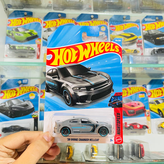 Dodge Charger Hellcat, Hot Wheels Mainline
